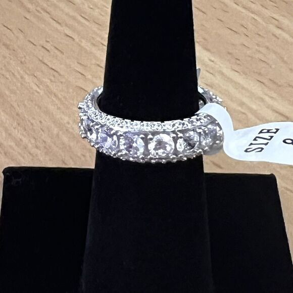 925 STERLING SILVER CZ BAND RING | LUXURY WEDDING RING |‎ 8 | RHODIUM FINISH - Picture 12 of 15